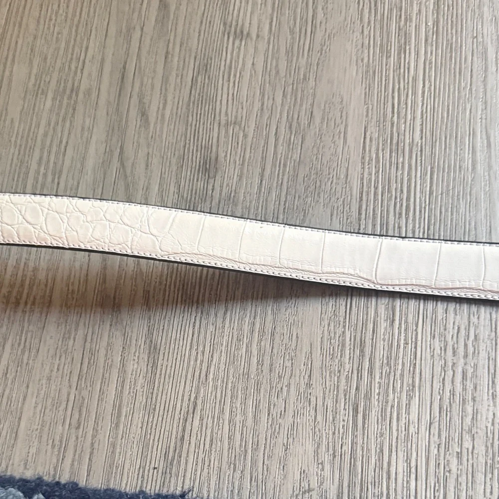 Chaps Beige and Black Leather Belt